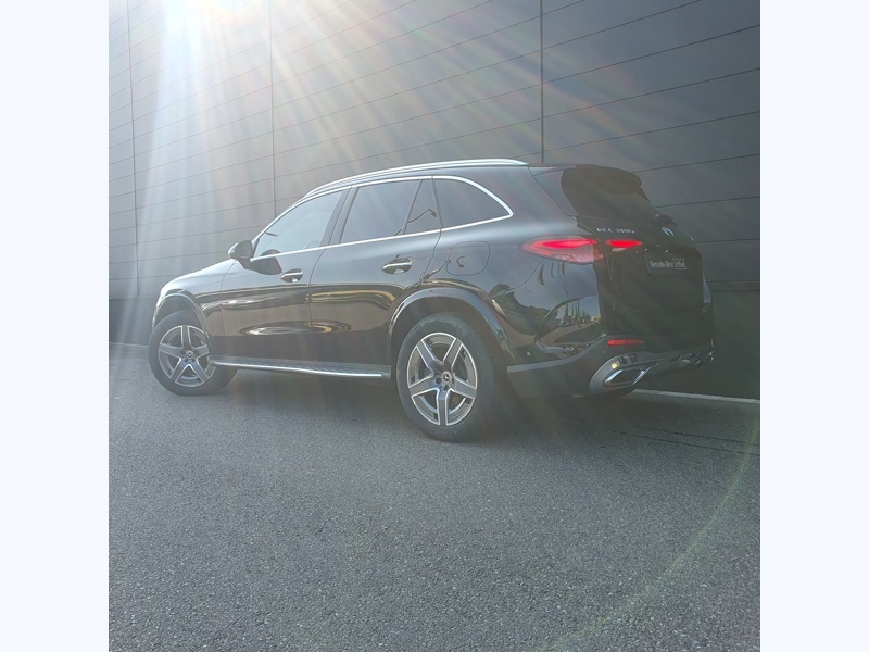 Image Mercedes-Benz GLC 300 e 4MATIC  AMG LINE TO SIEGES ELECTRIQUES MEMOIRES CHAUFFANTS DISTRONIC CAMERA 360 INTEGRATION SM